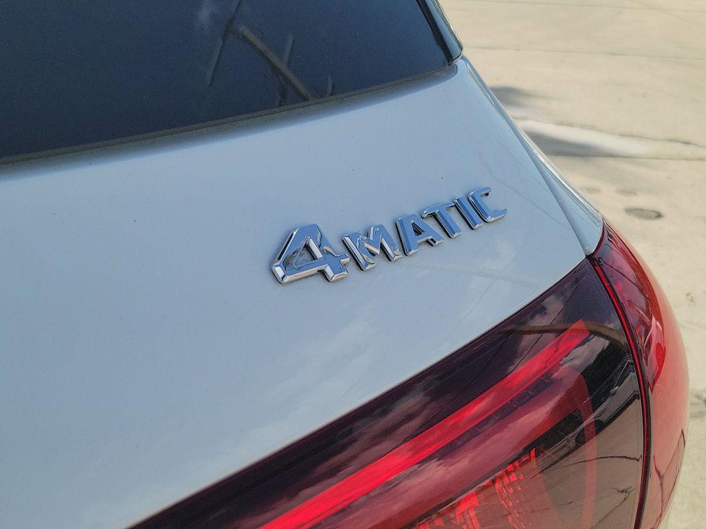 used 2022 Mercedes-Benz GLE 450 car, priced at $42,277