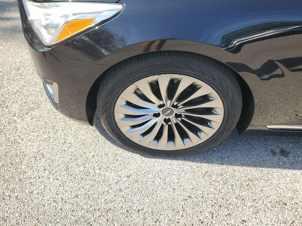 used 2018 Genesis G90 car, priced at $21,877