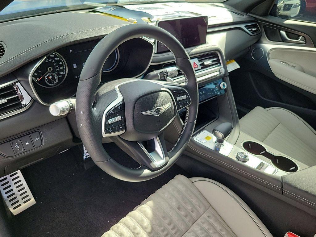 new 2025 Genesis G70 car, priced at $42,811