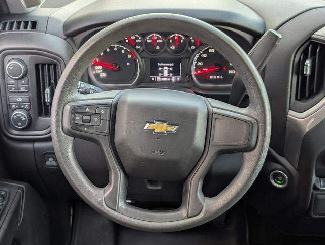 used 2024 Chevrolet Silverado 1500 car, priced at $33,302
