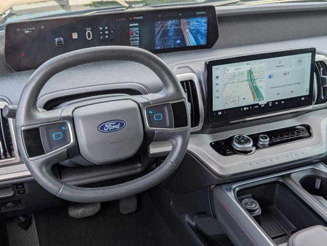 used 2025 Ford Expedition car, priced at $51,249