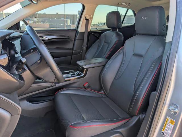 used 2023 Buick Envision car, priced at $25,494