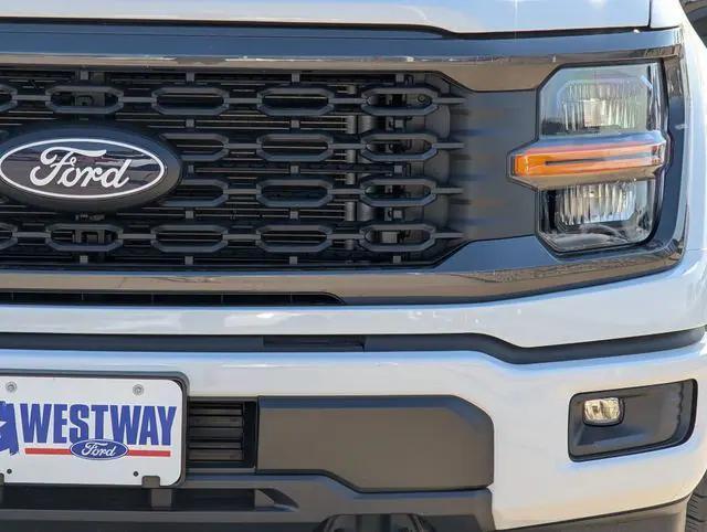 new 2025 Ford F-150 car, priced at $39,664