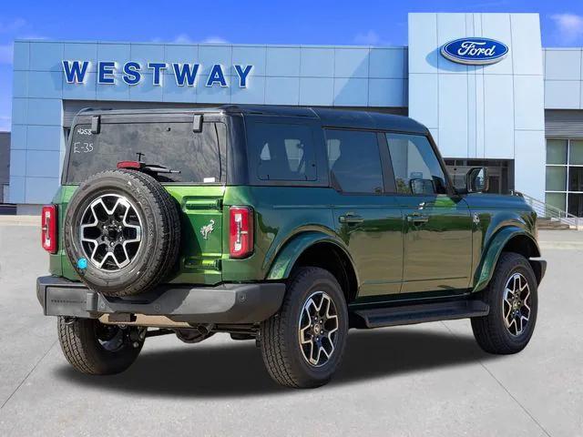 new 2025 Ford Bronco car, priced at $46,898