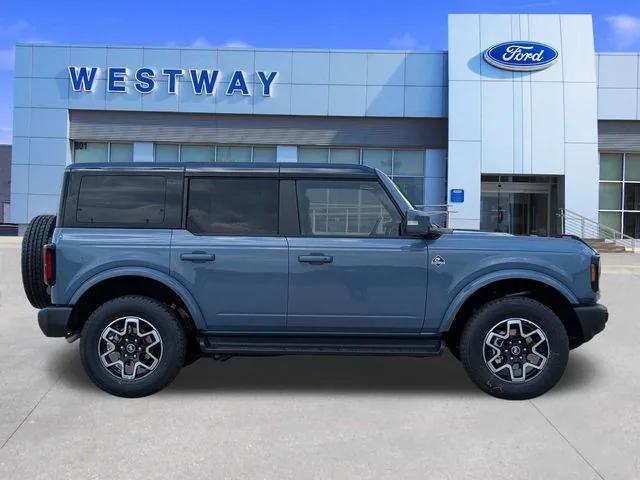 new 2025 Ford Bronco car, priced at $48,290