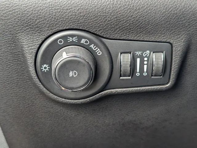 used 2024 Jeep Compass car, priced at $19,487