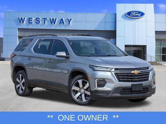used 2023 Chevrolet Traverse car, priced at $26,999