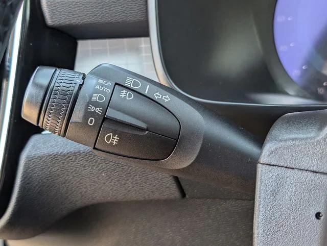 used 2023 Volvo XC40 car, priced at $21,997