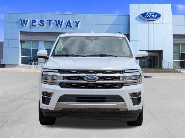 used 2024 Ford Expedition car, priced at $38,325