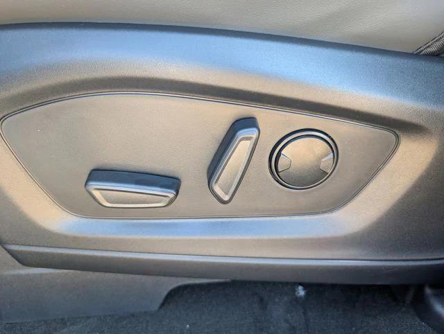 new 2026 Ford Explorer car, priced at $40,154