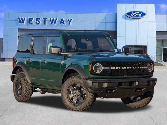 new 2025 Ford Bronco car, priced at $41,686