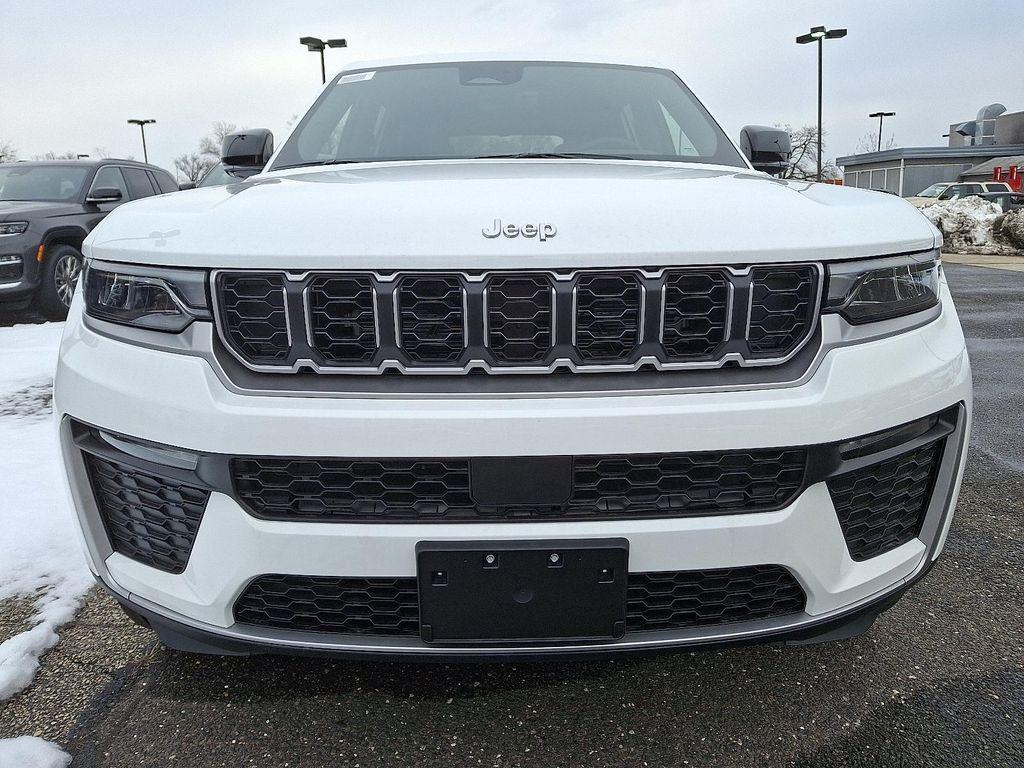 new 2026 Jeep Grand Cherokee L car, priced at $39,489