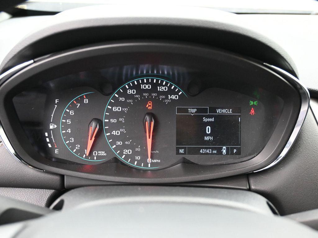 used 2022 Chevrolet Trax car, priced at $14,490