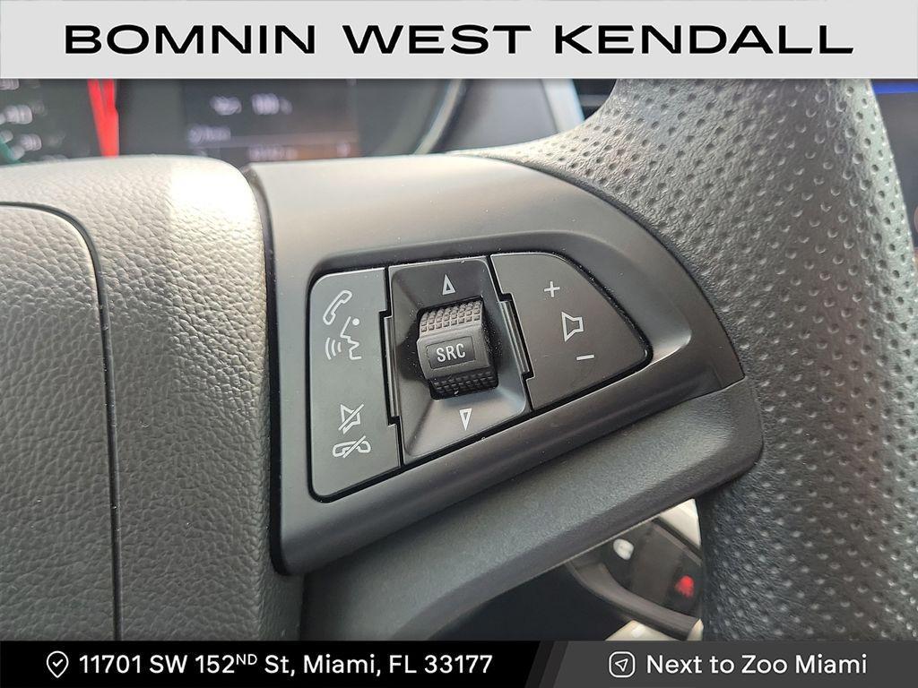 used 2022 Chevrolet Trax car, priced at $15,990