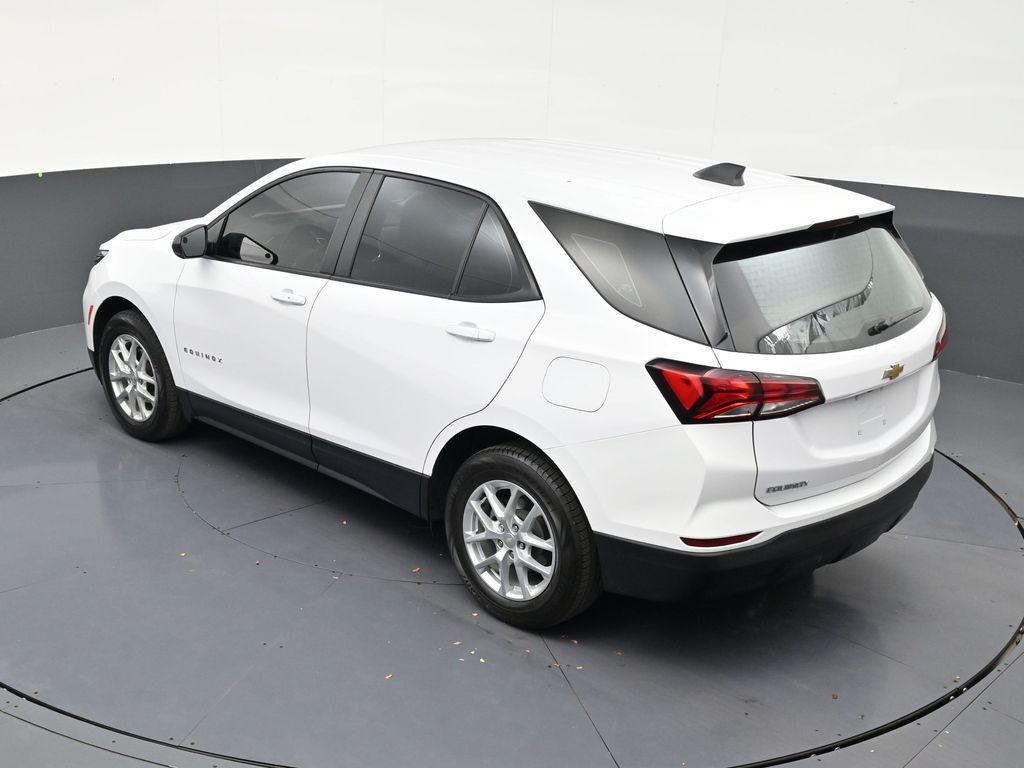 used 2024 Chevrolet Equinox car, priced at $16,990