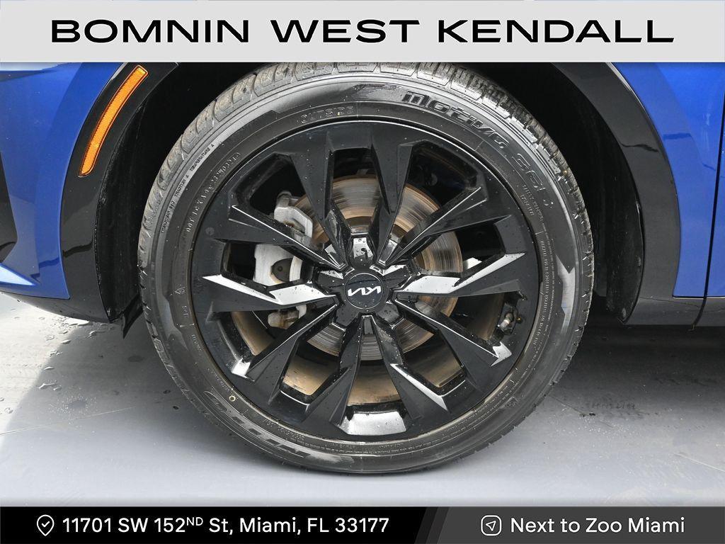 used 2023 Kia Sorento car, priced at $23,490