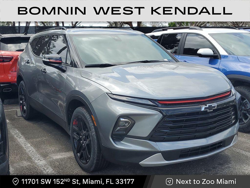new 2025 Chevrolet Blazer car, priced at $31,090