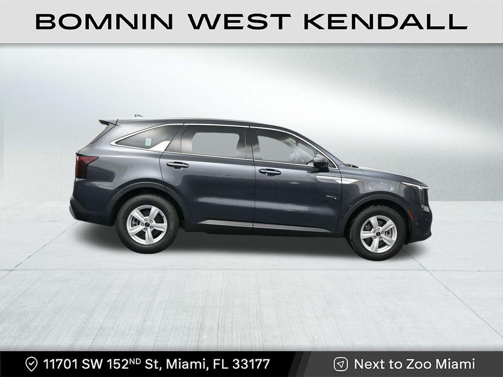 used 2024 Kia Sorento car, priced at $20,490