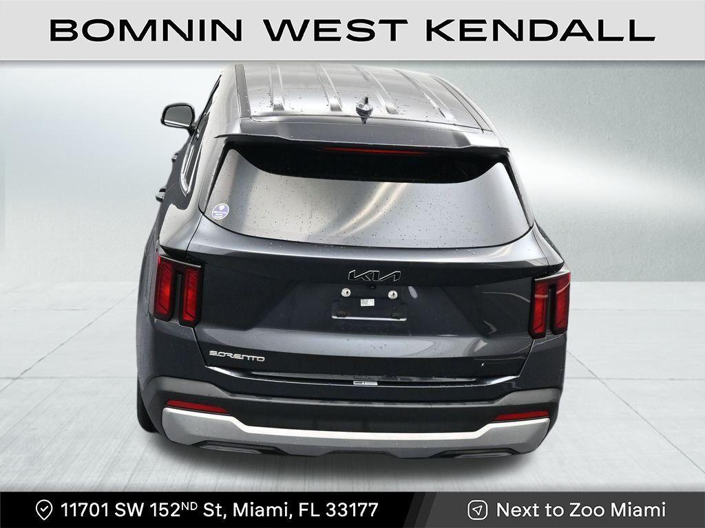 used 2024 Kia Sorento car, priced at $20,490