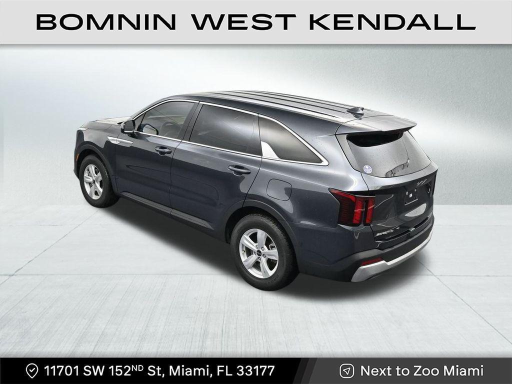 used 2024 Kia Sorento car, priced at $20,490