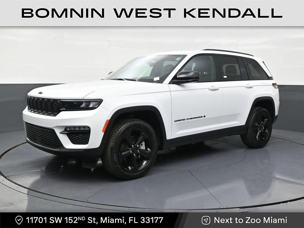 used 2025 Jeep Grand Cherokee car, priced at $35,990