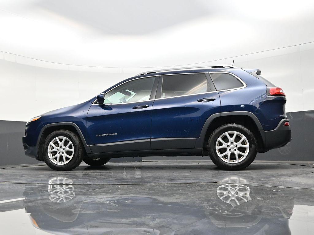 used 2018 Jeep Cherokee car, priced at $12,490