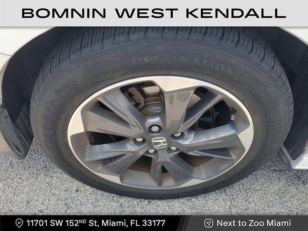 used 2022 Honda Odyssey car, priced at $30,990