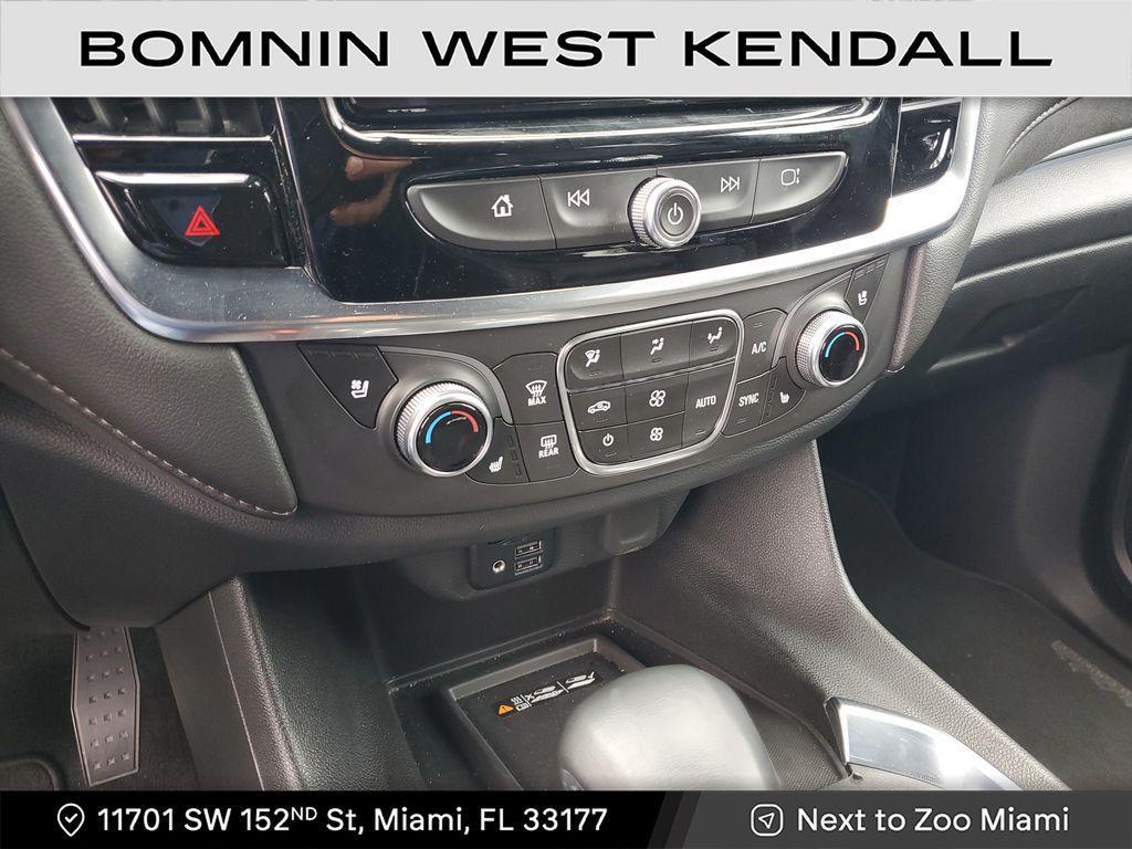 used 2023 Chevrolet Traverse car, priced at $34,990