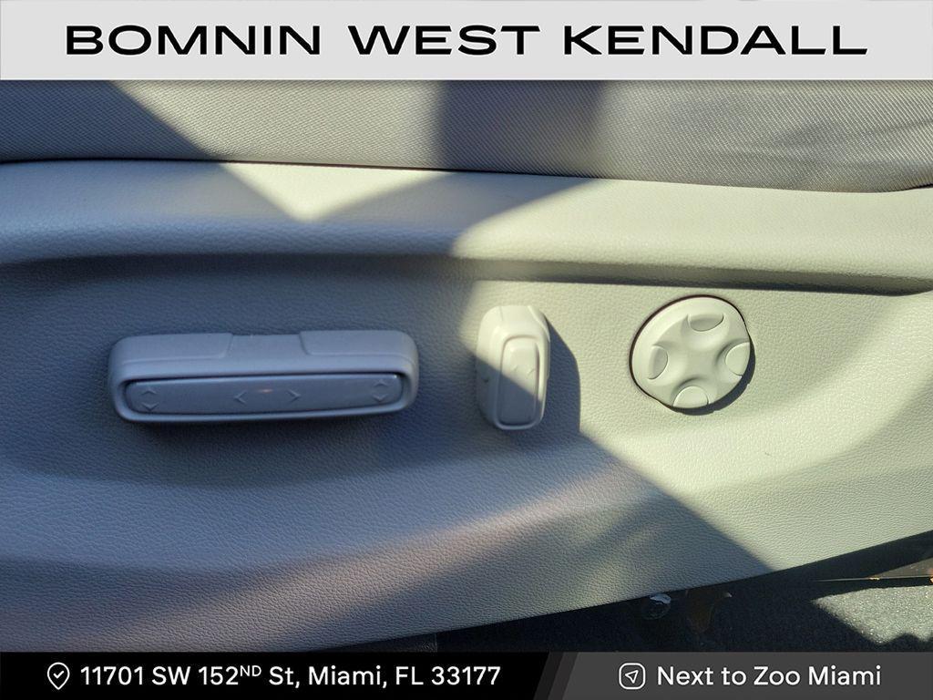 used 2022 Honda Odyssey car, priced at $25,490