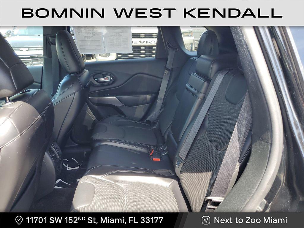 used 2019 Jeep Cherokee car, priced at $13,490