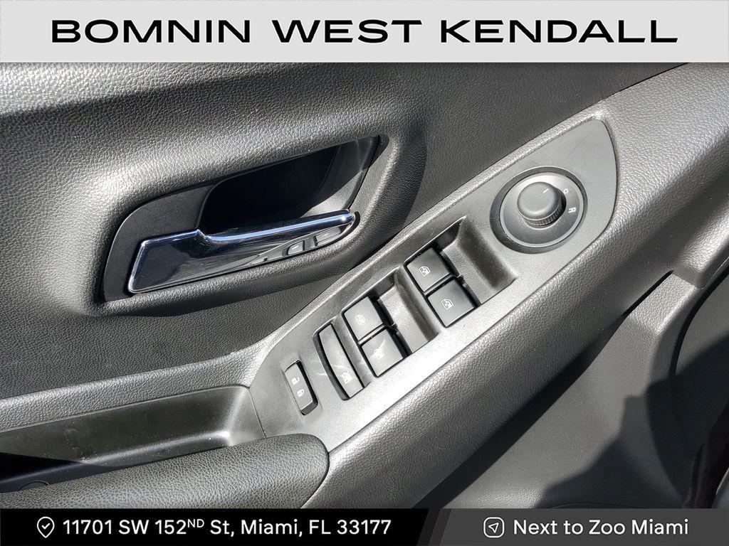 used 2021 Chevrolet Trax car, priced at $12,490