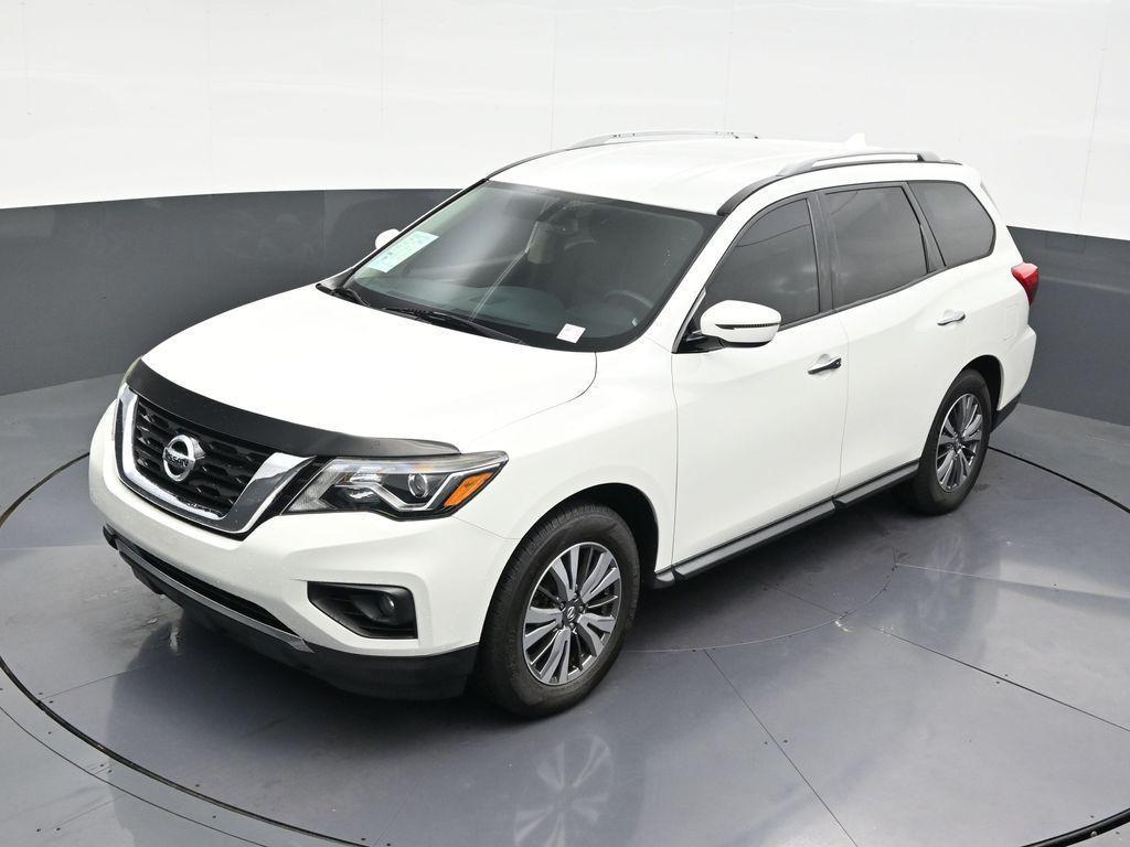 used 2020 Nissan Pathfinder car, priced at $16,490