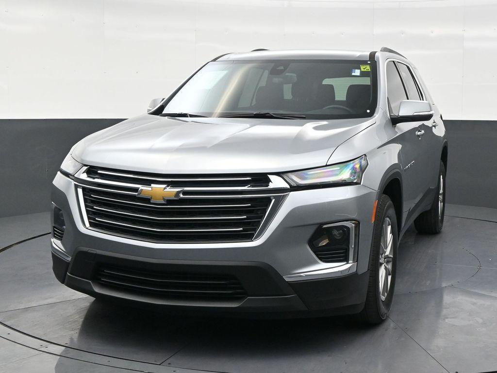 used 2024 Chevrolet Traverse car, priced at $32,490