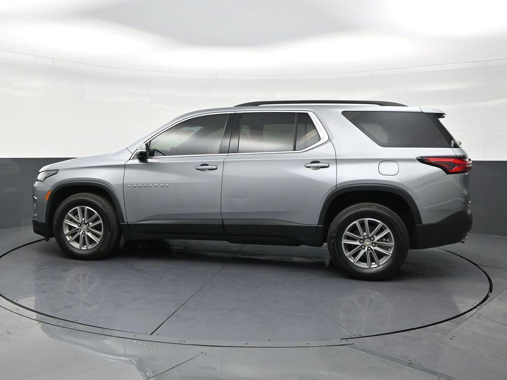 used 2024 Chevrolet Traverse car, priced at $32,490