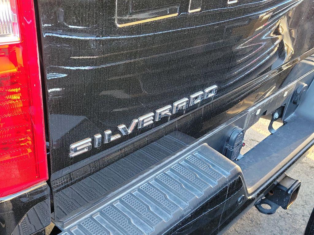 used 2025 Chevrolet Silverado 2500 car, priced at $58,490