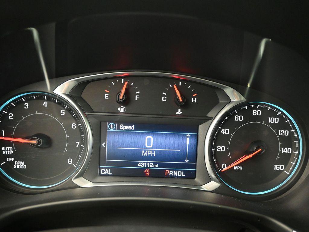 used 2022 Chevrolet Equinox car, priced at $14,490