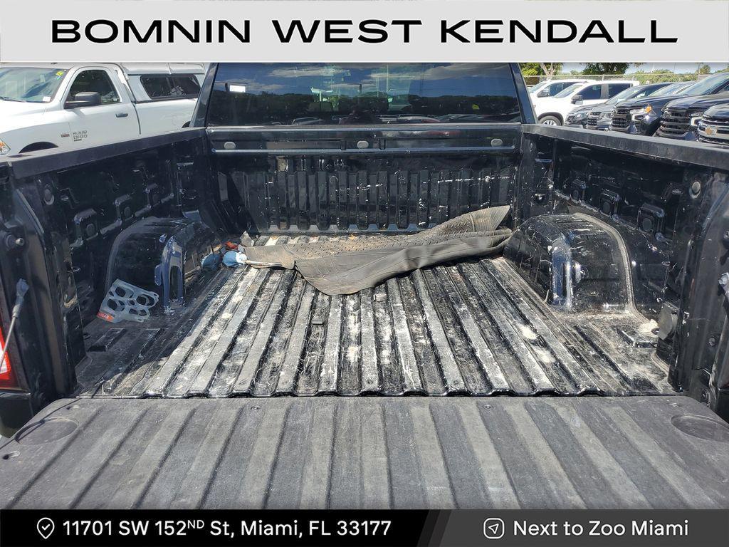 used 2023 GMC Sierra 1500 car, priced at $31,490