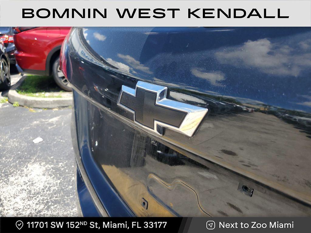 used 2022 Chevrolet Equinox car, priced at $16,990