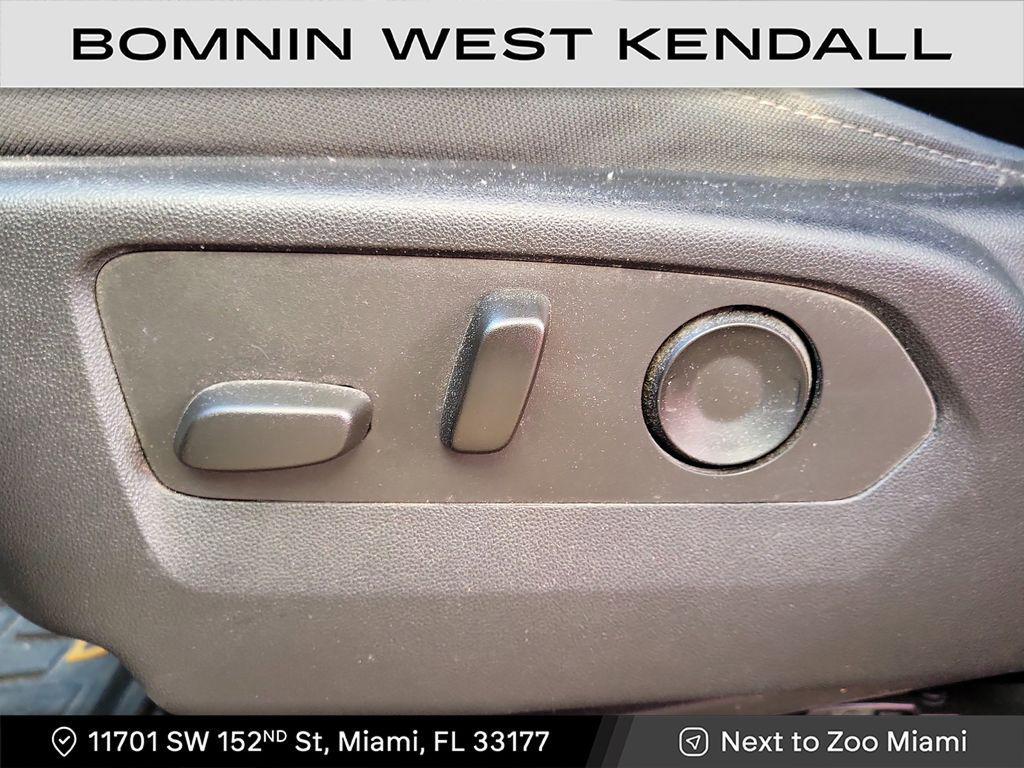 used 2022 Chevrolet Silverado 1500 car, priced at $24,990