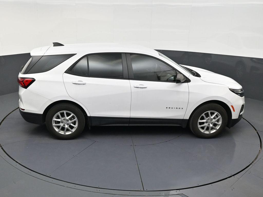 used 2024 Chevrolet Equinox car, priced at $18,990