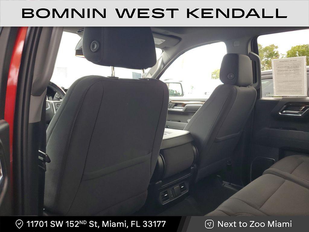 used 2024 GMC Sierra 1500 car, priced at $40,990