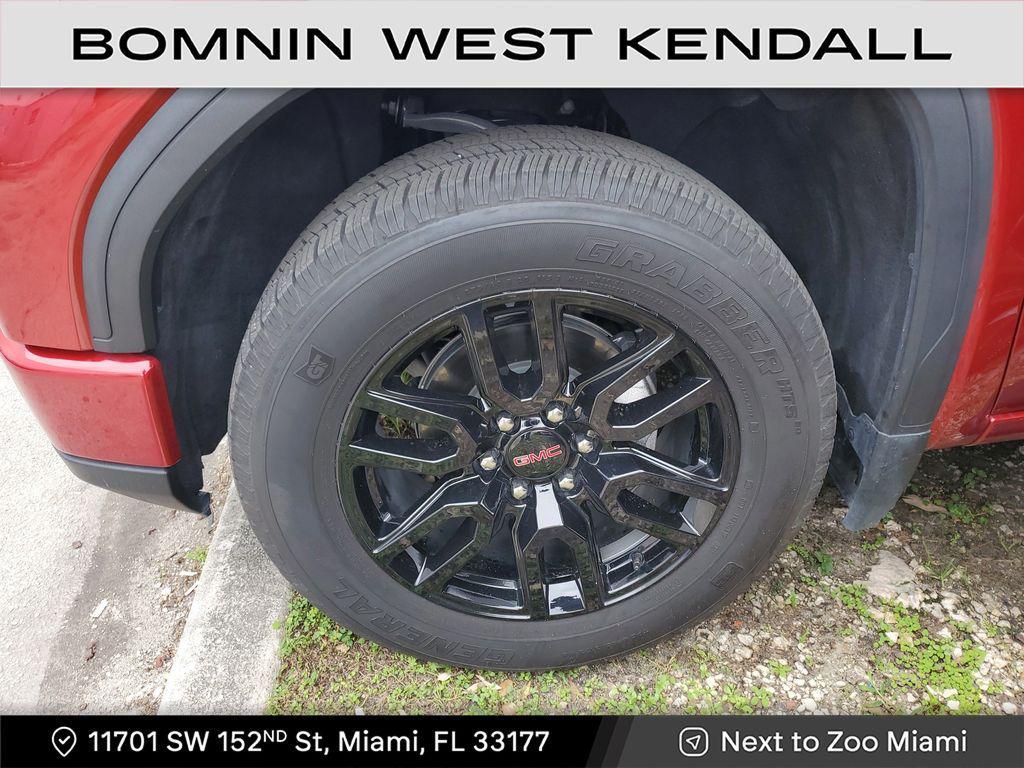 used 2024 GMC Sierra 1500 car, priced at $40,990