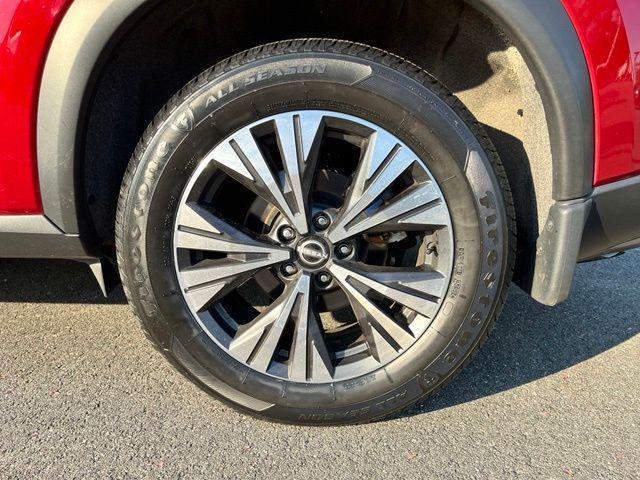 used 2023 Nissan Rogue car, priced at $23,894