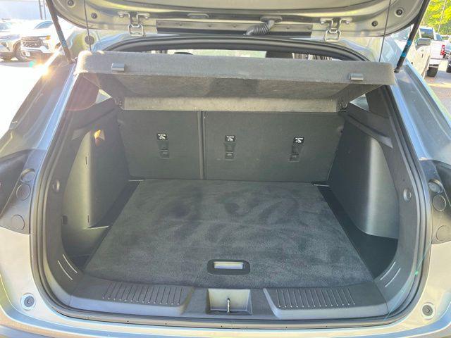 used 2025 Chevrolet Trax car, priced at $24,194