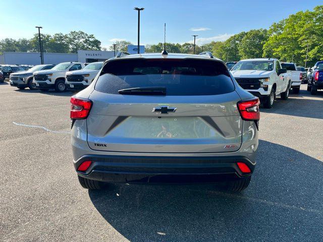 used 2025 Chevrolet Trax car, priced at $24,194