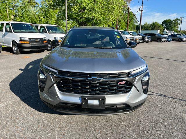 used 2025 Chevrolet Trax car, priced at $24,194