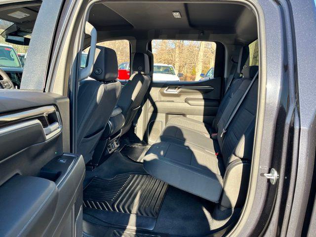 used 2022 Chevrolet Silverado 1500 car, priced at $35,807