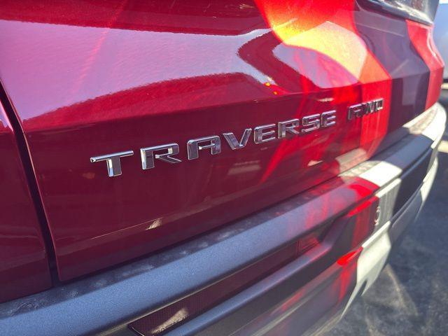 new 2026 Chevrolet Traverse car, priced at $45,290