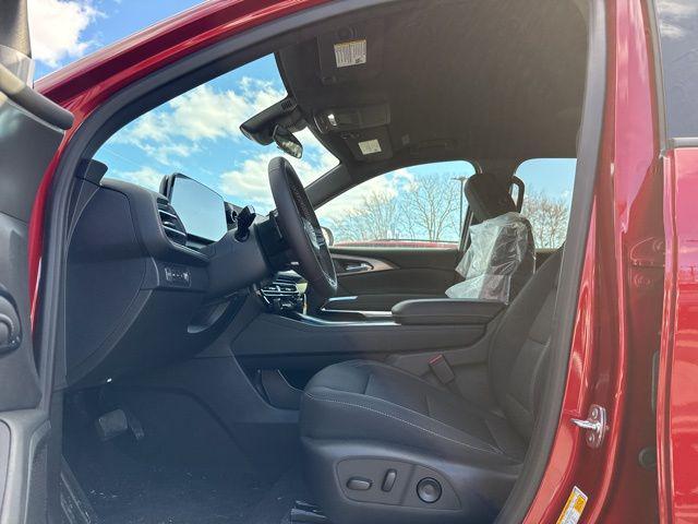 new 2026 Chevrolet Traverse car, priced at $41,073