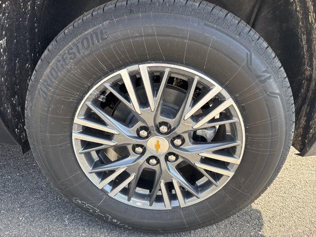 new 2026 Chevrolet Traverse car, priced at $41,073